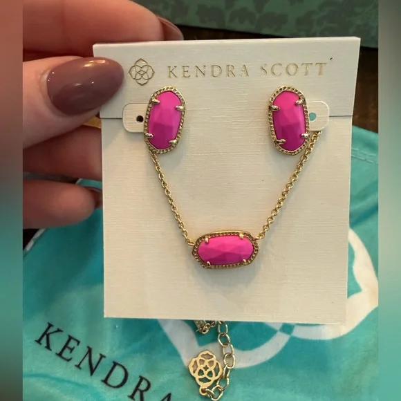 Kendra Scott Fuchsia and Gold earrings and necklace set - Picture 4 of 4